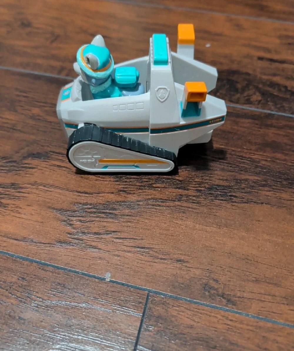 Paw Patrol Everett Arctic Rescue Vehicle